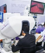 “秒级批改”取“人机分歧”评分